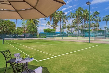 Tennis court at The Westin Resort & Spa Puerto Vallarta