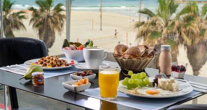 Crowne Plaza Tel Aviv Beach by IHG