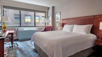 Egyptian cotton sheets, premium bedding, in-room safe, desk