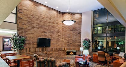 AmericInn by Wyndham Omaha