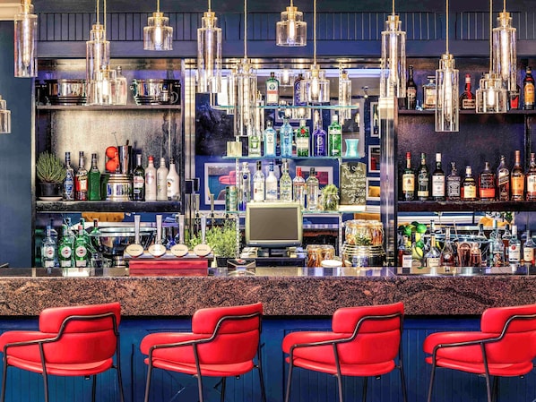 Bar (in der Unterkunft)