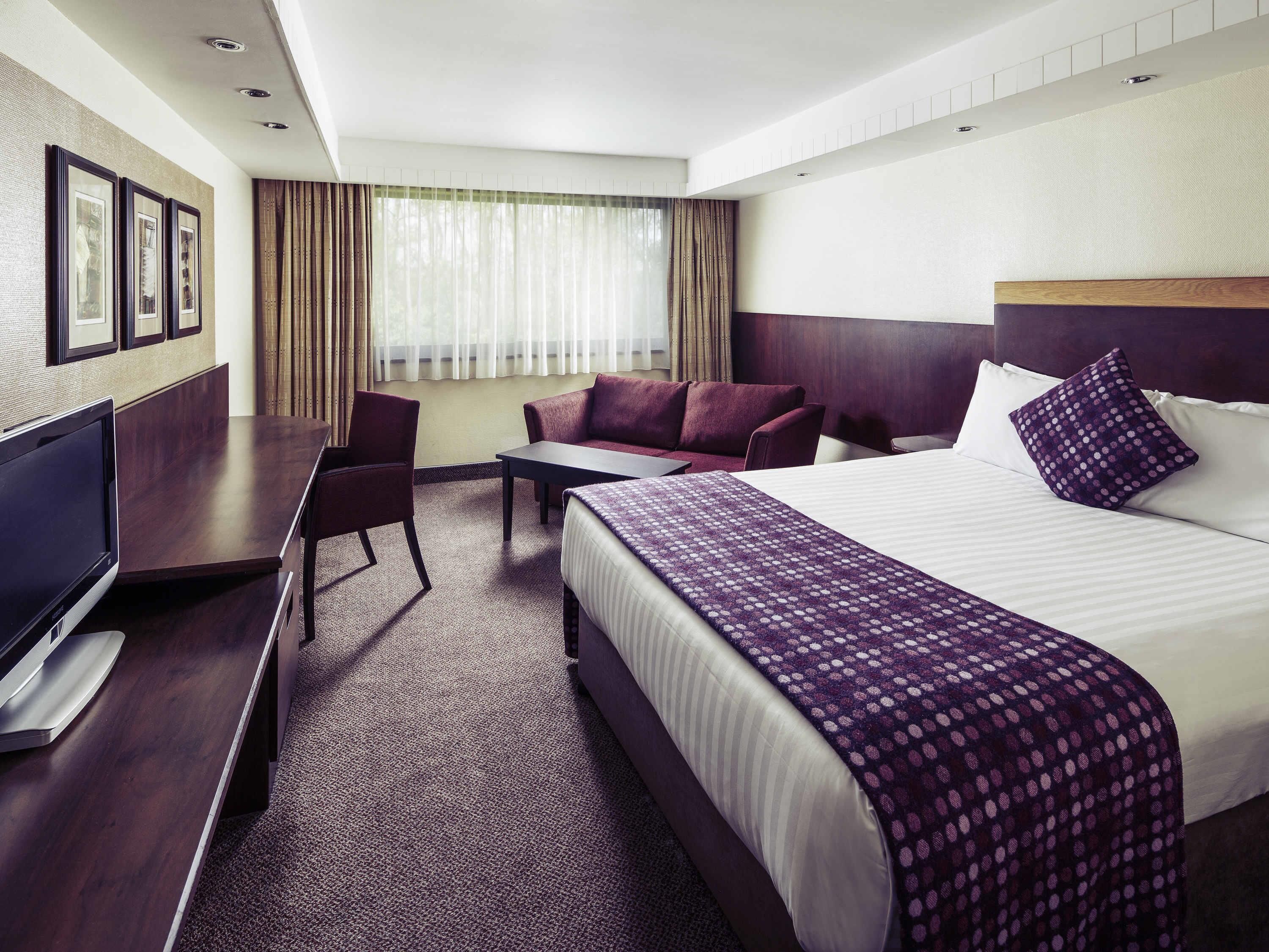 In-room safe, desk, iron/ironing board, free cots/infant beds