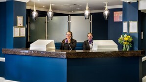 Inn-/utsjekkingsautomat