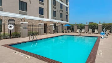 Seasonal outdoor pool