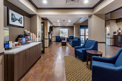 Comfort Suites Waco Near University Area