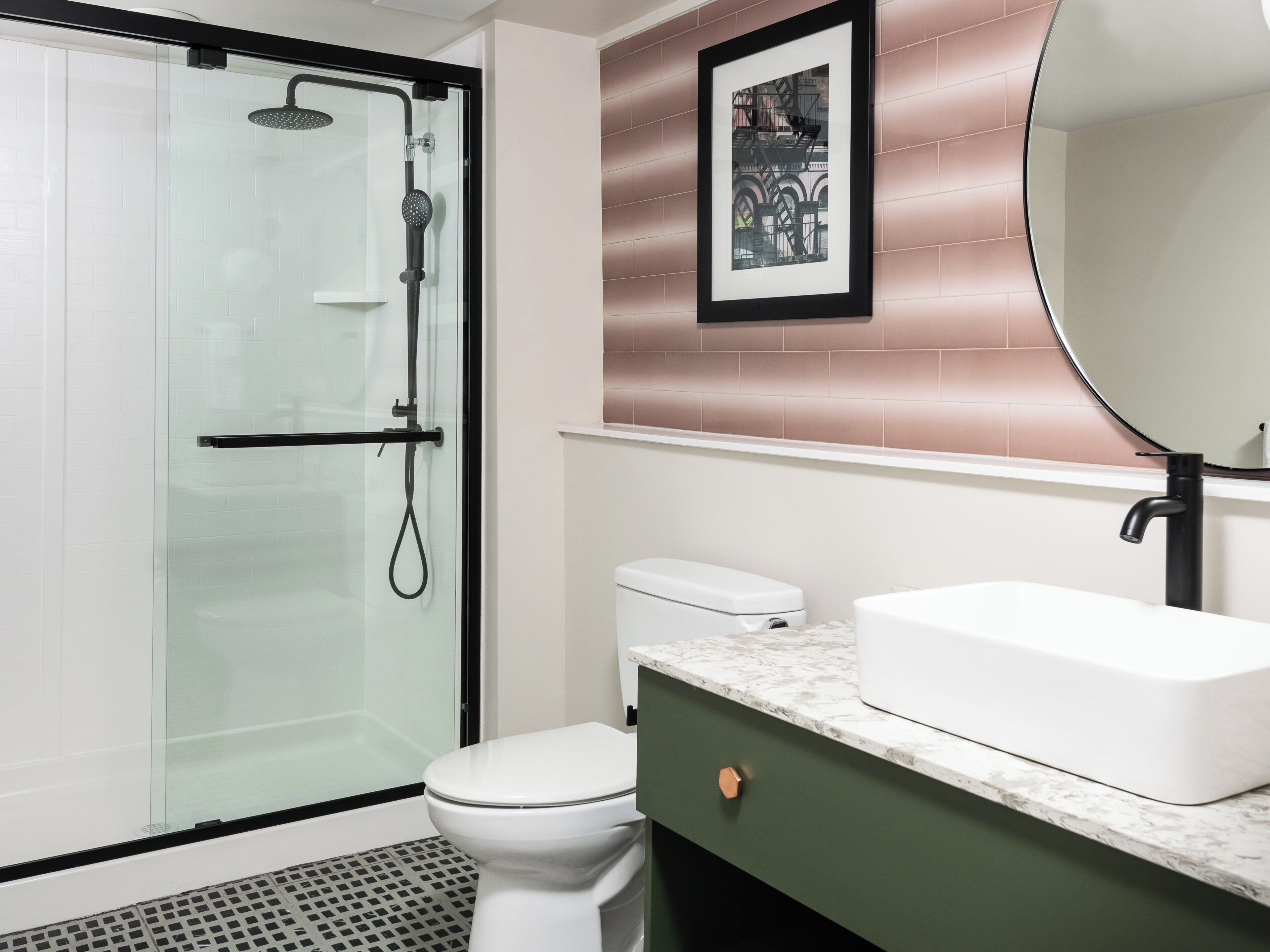 Shower, free toiletries, hair dryer, towels