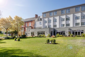 Best Western Pinewood Manchester Airport-Wilmslow Hotel