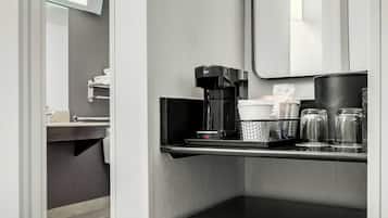 Literie de qualité supérieure, coffres-forts dans les chambres, bureau