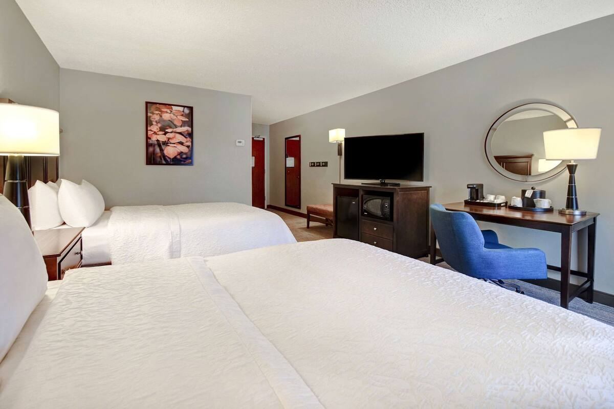 Literie de qualité supérieure, couette en duvet d'oie, bureau