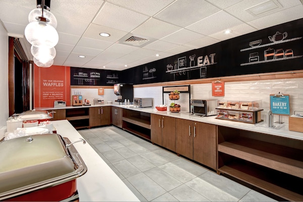 Gratis frukostbuffé varje dag