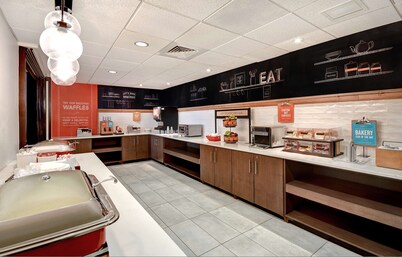 햄프턴 인 앤드 스위트 알렉산드리아 올드타운 지역 사우스