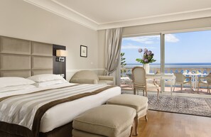 Junior Suite, Terrace, Sea View (Luxury) | Hypo-allergenic bedding, memory foam beds, minibar, in-room safe