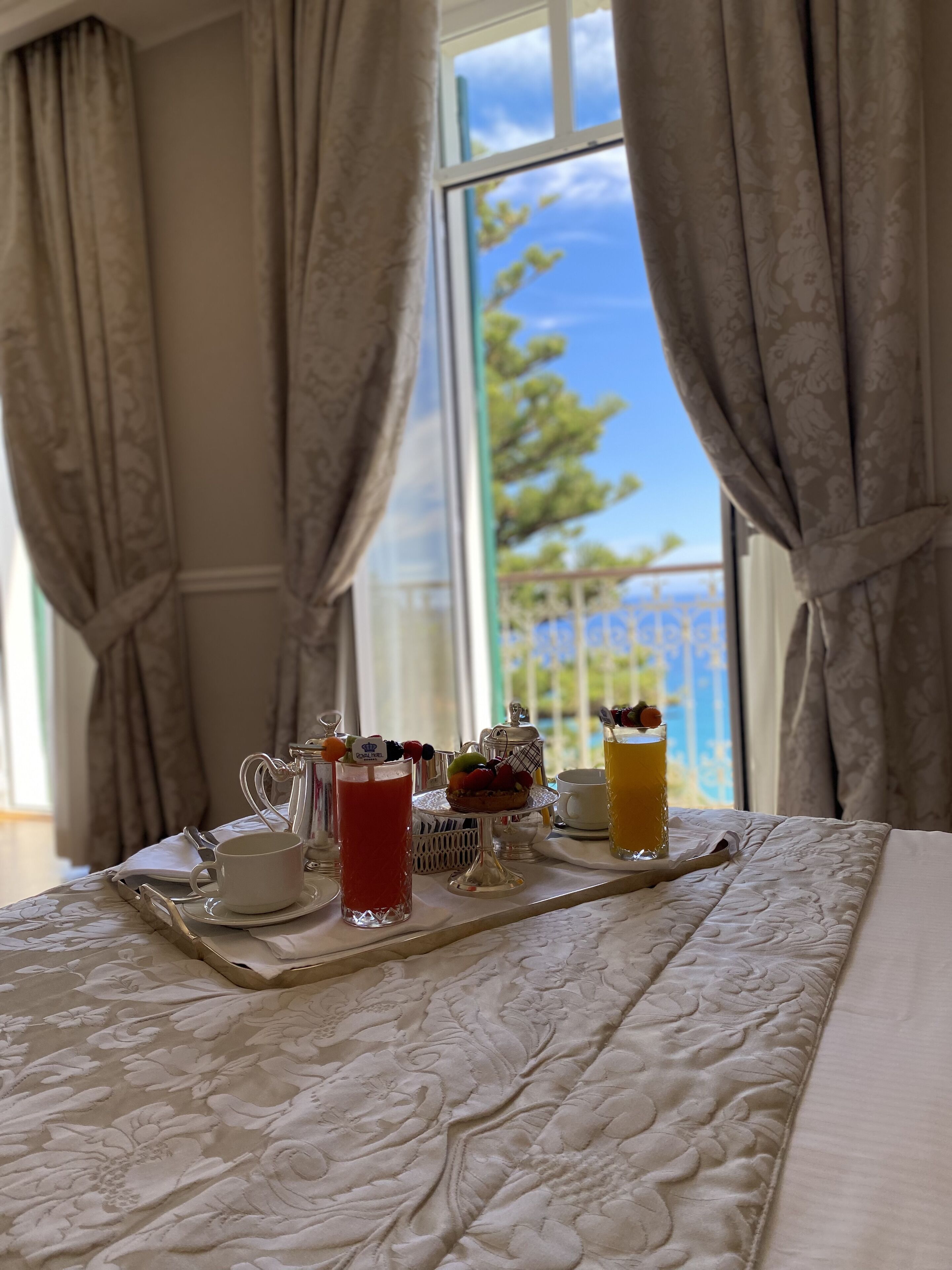 suite, balcony, sea view | hypo-allergenic bedding, memory-foam beds, minibar, in-room safe