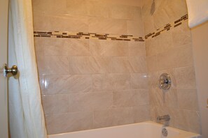 Standard Room, 2 Queen Beds | Bathroom | Towels - Travelodge by Wyndham Sea-tac Airport North (SeaTac)