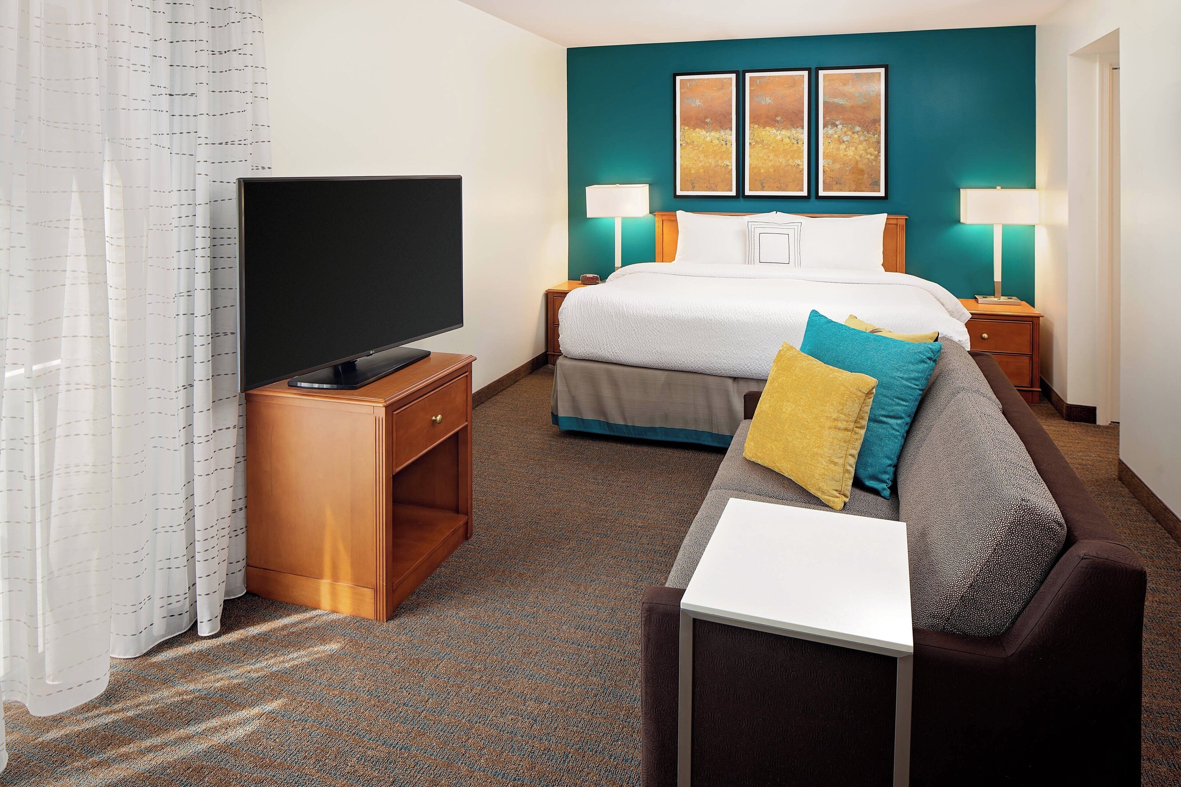 스튜디오, 퀸사이즈침대 1개 및 소파베드 | 고급 침구, 책상, 암막 커튼, 다리미/다리미판