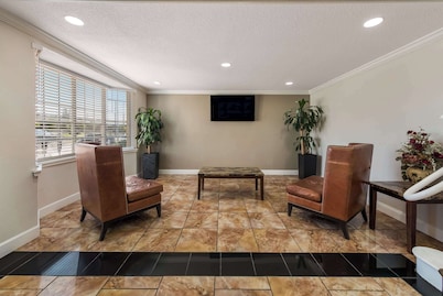 Quality Inn St. Louis Airport Hotel
