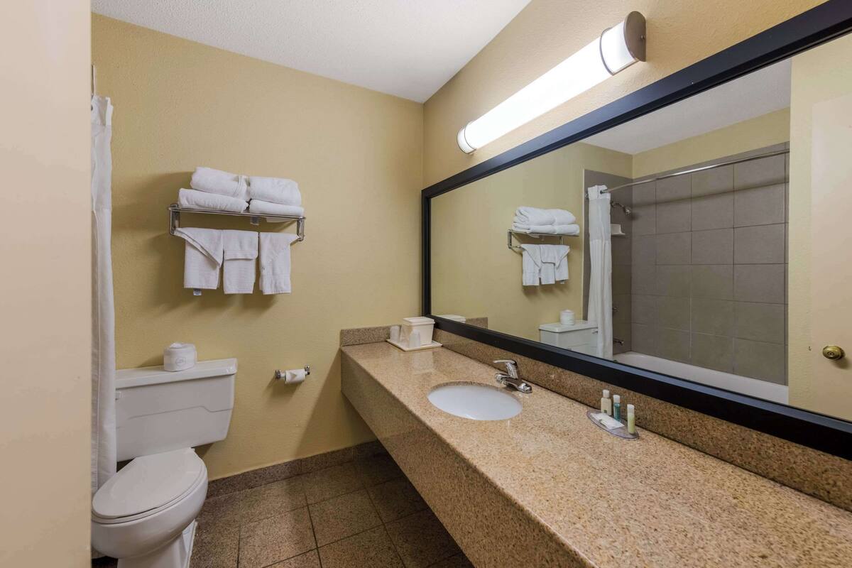 standard room, 2 double beds, non smoking | desk, laptop workspace, soundproofing, iron/ironing board