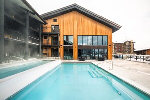 Pool - Gravity Haus Jackson Hole (Teton Village)