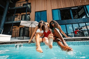 Outdoor pool, sun loungers