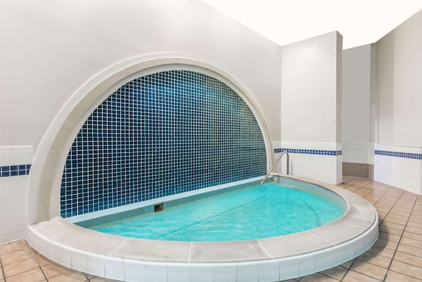 Baignoire à remous extérieure