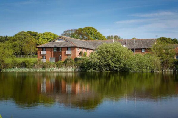 Exterior - Dragonfly Hotel Colchester (Colchester)