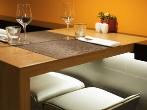Bar (on property) - Novotel Rotterdam Schiedam (Schiedam)