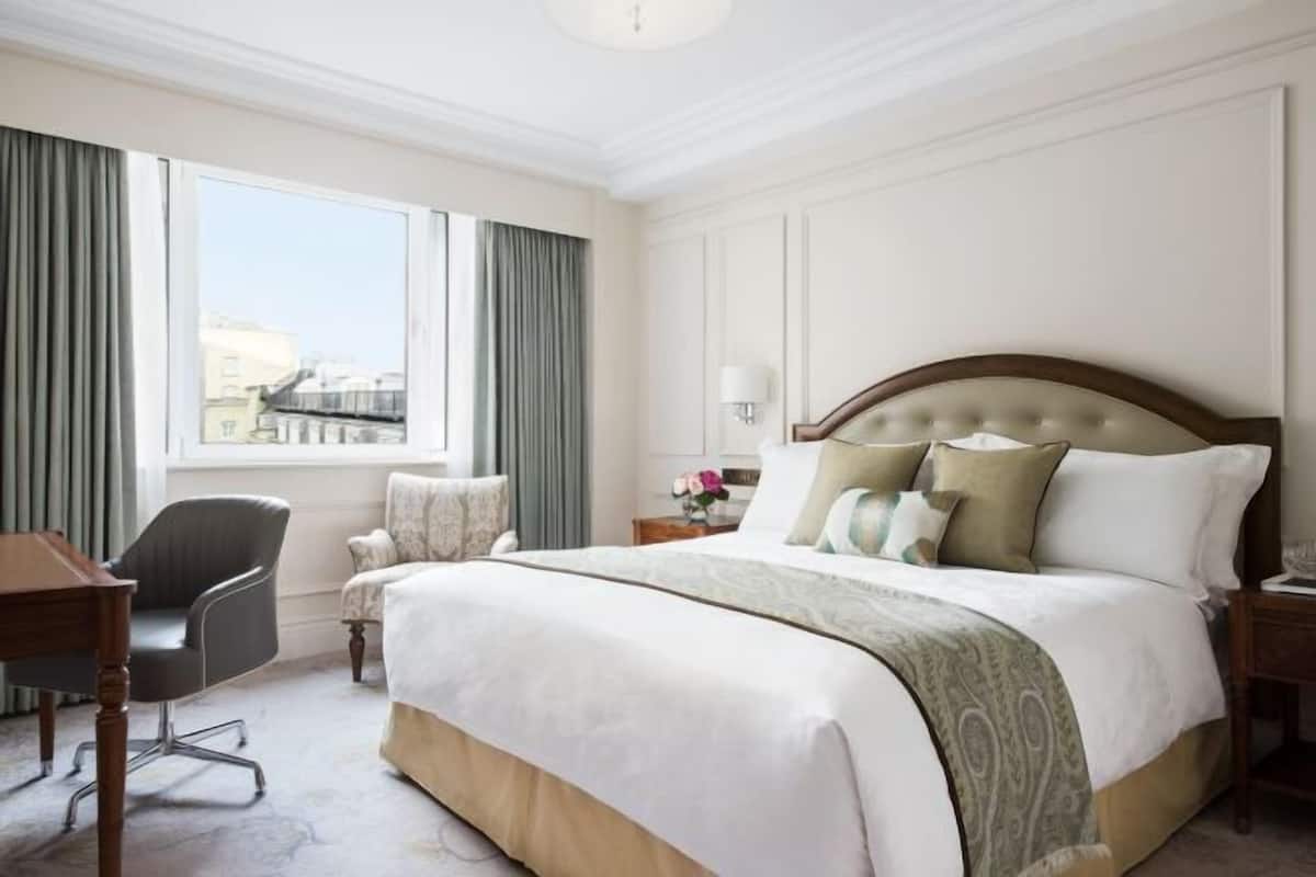 1 dormitorio, ropa de cama hipoalergénica, minibar y caja fuerte