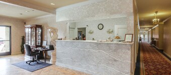 Carlyle Hotel