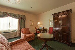 1 bedroom, individually furnished, desk, blackout curtains