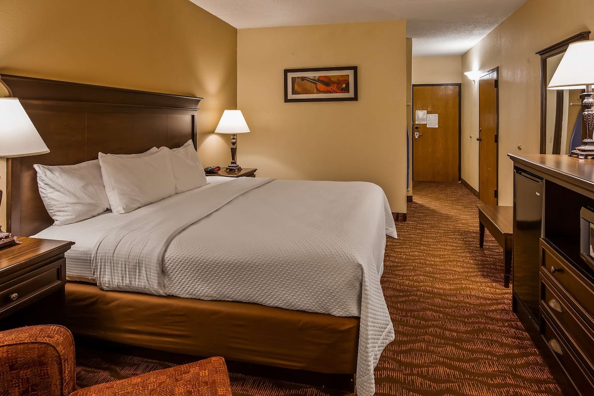 Pillow-top beds, in-room safe, desk, laptop workspace