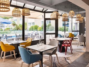 Breakfast, lunch, dinner served; French cuisine, pool views