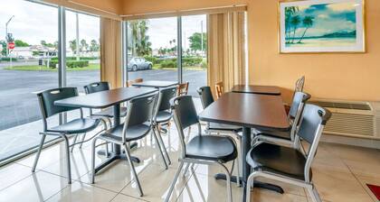 Econo Lodge Fort Myers North