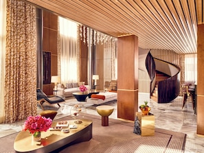 Grand Duplex | Living area | 65-inch flat-screen TV with satellite channels, TV, Netflix - Royal Mansour Casablanca (Casablanca)