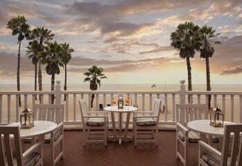 Patio, balcany or terrace at Shutters on the Beach