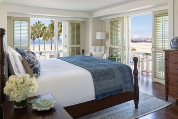 Suite, Ocean View | Premium bedding, pillowtop beds, minibar, in-room safe at Shutters on the Beach
