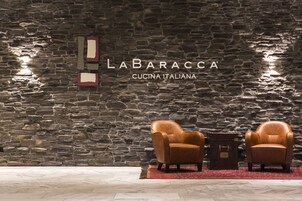 Breakfast, lunch, dinner served; Italian cuisine, alfresco dining 