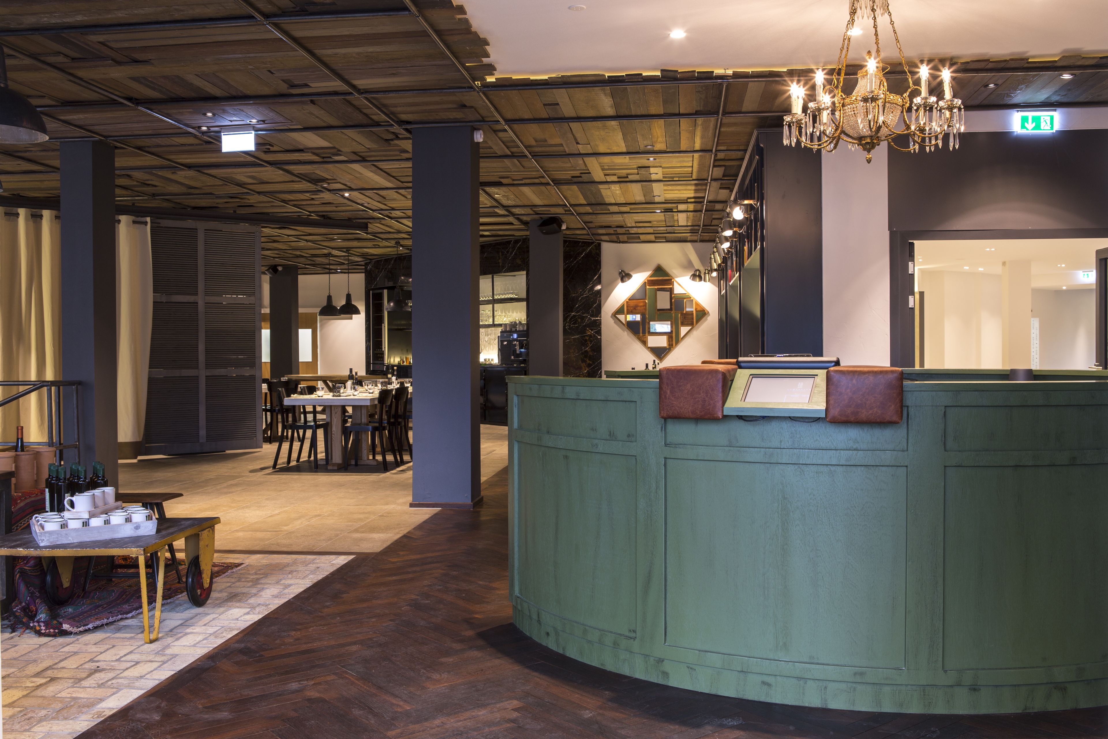 breakfast, lunch, dinner served; italian cuisine, al fresco dining