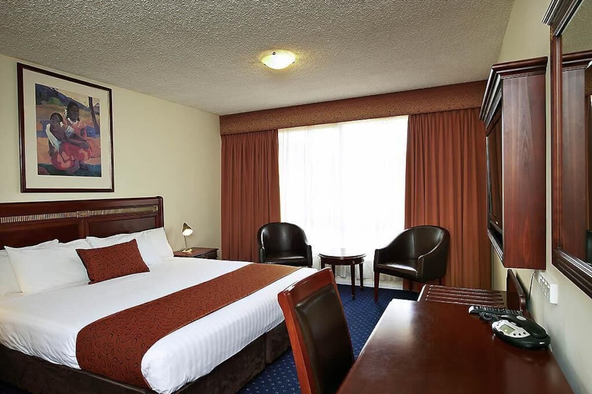 書桌、遮光窗簾/窗簾、隔音、熨斗/熨衫板