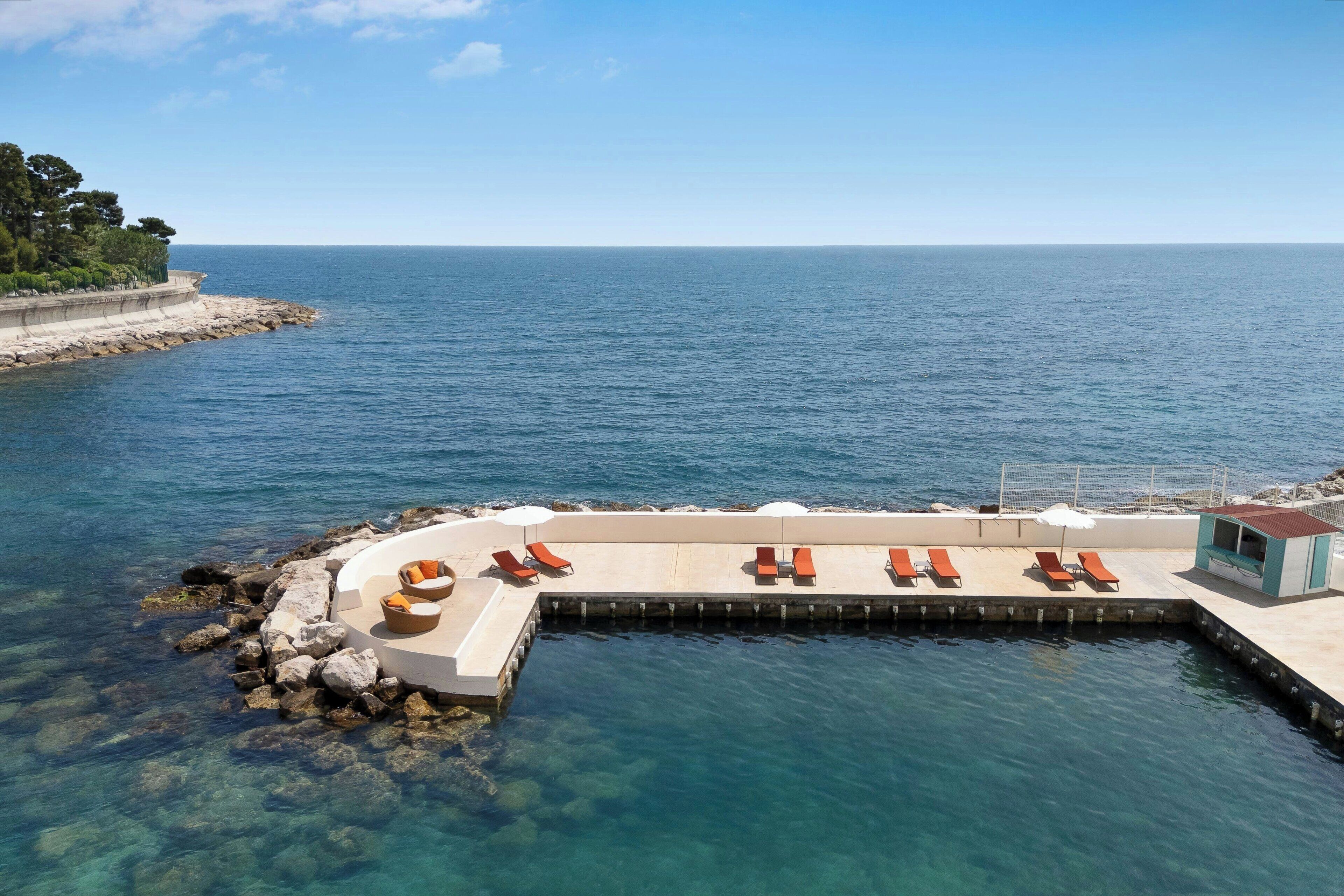 private beach, sun-loungers, beach umbrellas, beach towels