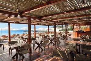 Private beach, sun loungers, beach umbrellas, beach towels