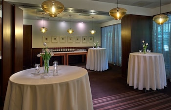 Meeting space at The Hotel Zags Portland