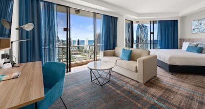 Crowne Plaza Surfers Paradise by IHG