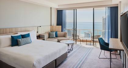 Crowne Plaza Surfers Paradise, an IHG Hotel