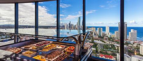 3 Restaurants; Frühstück, Mittagessen und Abendessen werden serviert