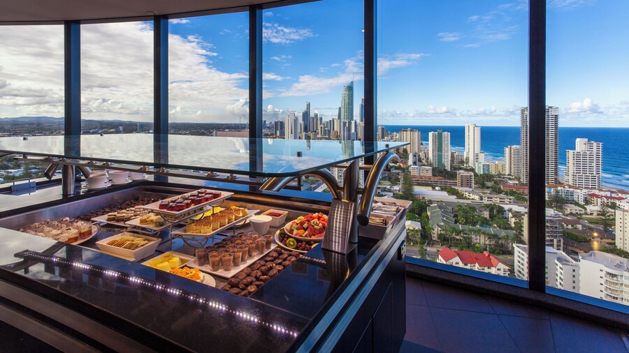 Crowne Plaza Surfers Paradise by IHG