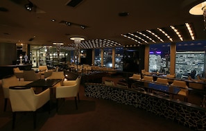 Bar (en la propiedad)