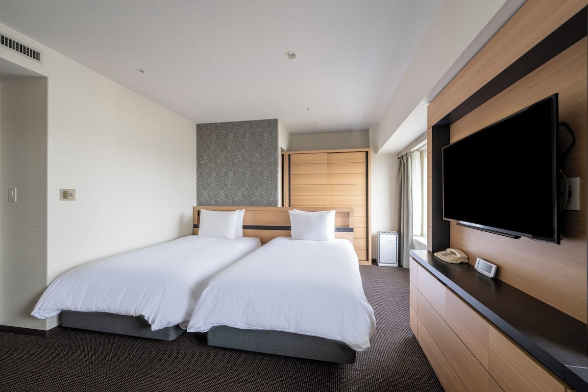 Habitación estándar, varias camas (Mid Floor) | 1 dormitorio, minibar, escritorio