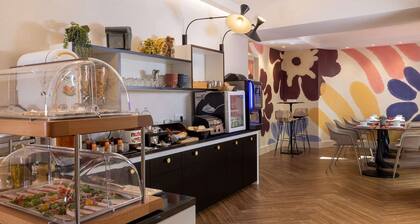 Hotel Elysees 8