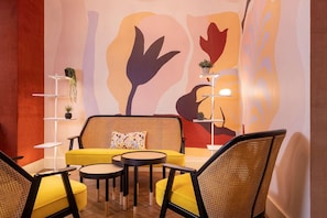 Property amenity - Hotel Elysees 8 (Paris)