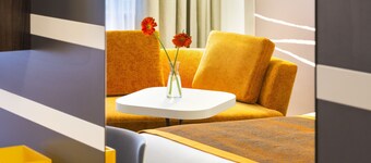 Holiday Inn Amsterdam, an IHG Hotel